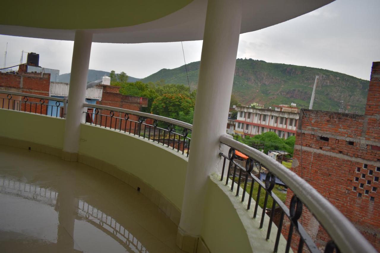 Hotel Diamond Plaza Rajgir Exterior photo